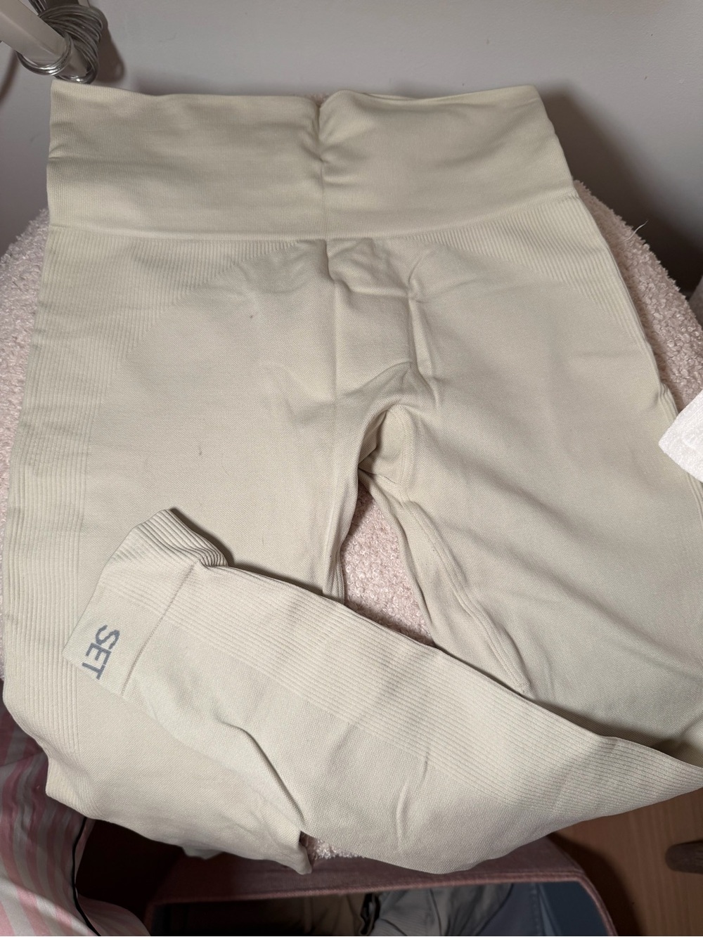 Cream Seamless High-Waist Leggings
